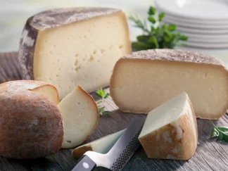 Linea Formaggi Locali: PECORINO da 500 gr